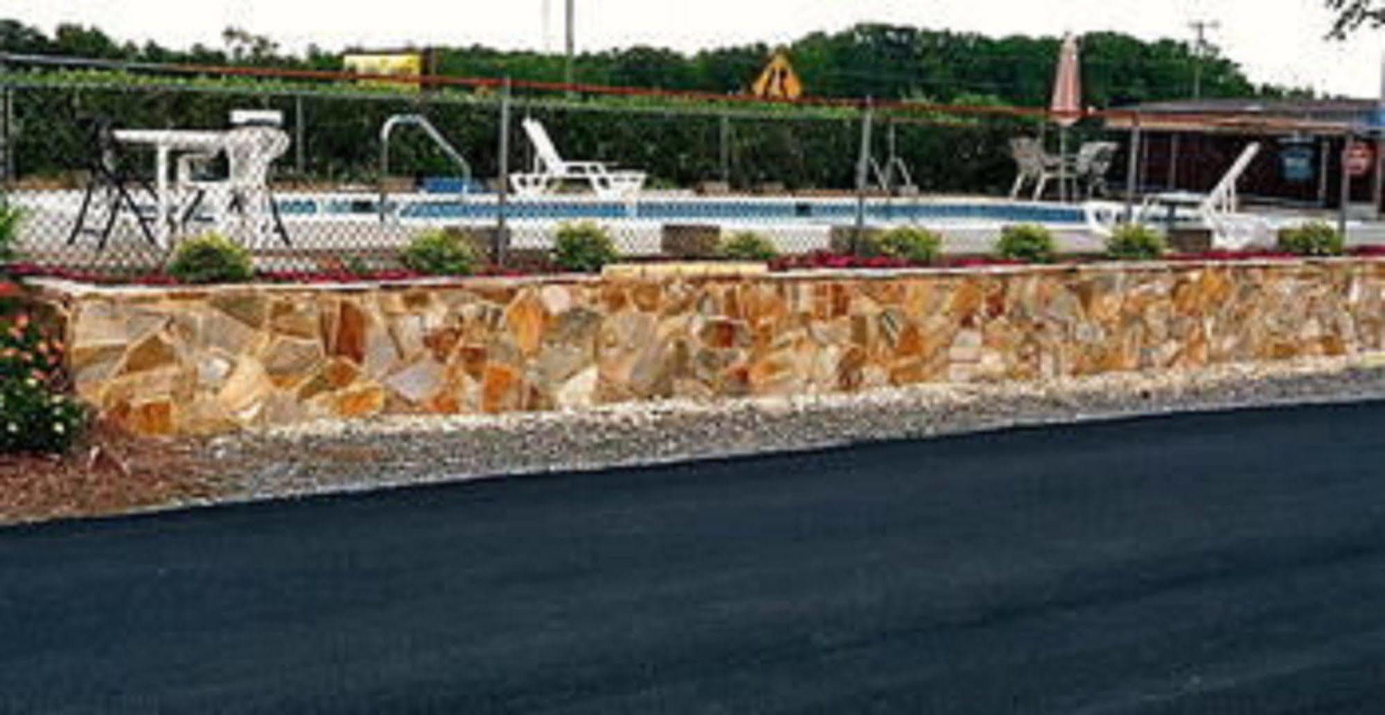 The Whispering Pines Motel- Whitestone White Stone Luaran gambar